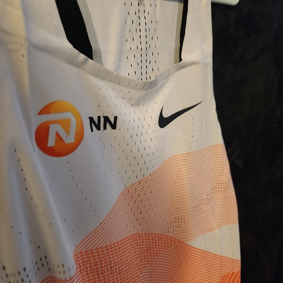 Men's Nike Aeroswift NN 2023 Running Singlet DV7714-100 Kipchoge Size M - Picture 4 of 9